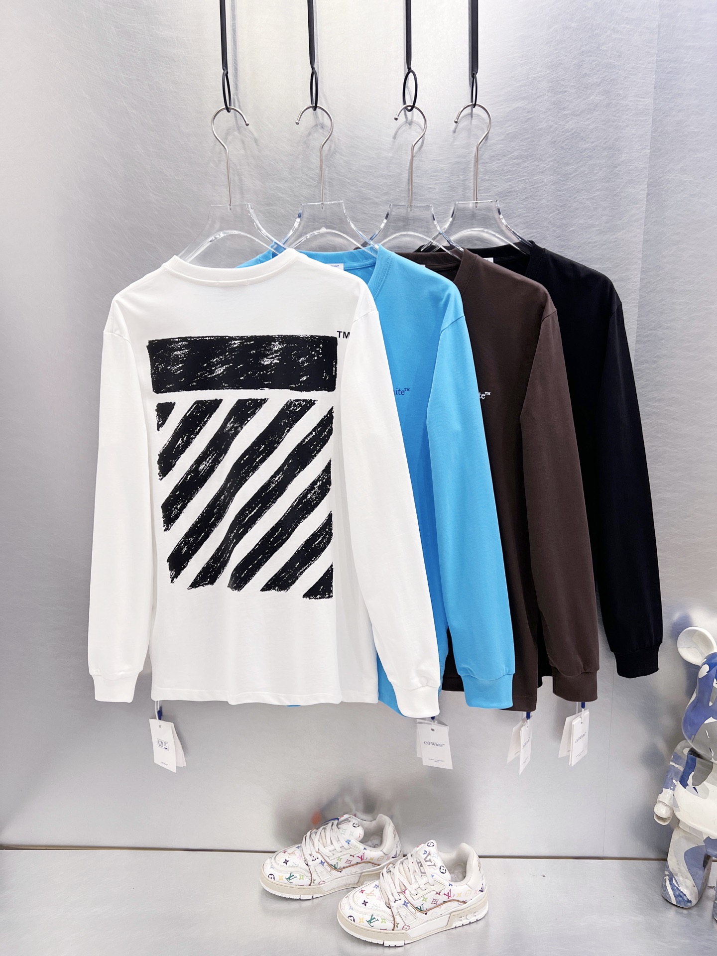 오프화이트 상품 오프화이트 OFF WHITE 남녀공용 맨투맨 4COLOR